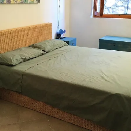 Casa Maja I Colombi - Goelba Apartman *
